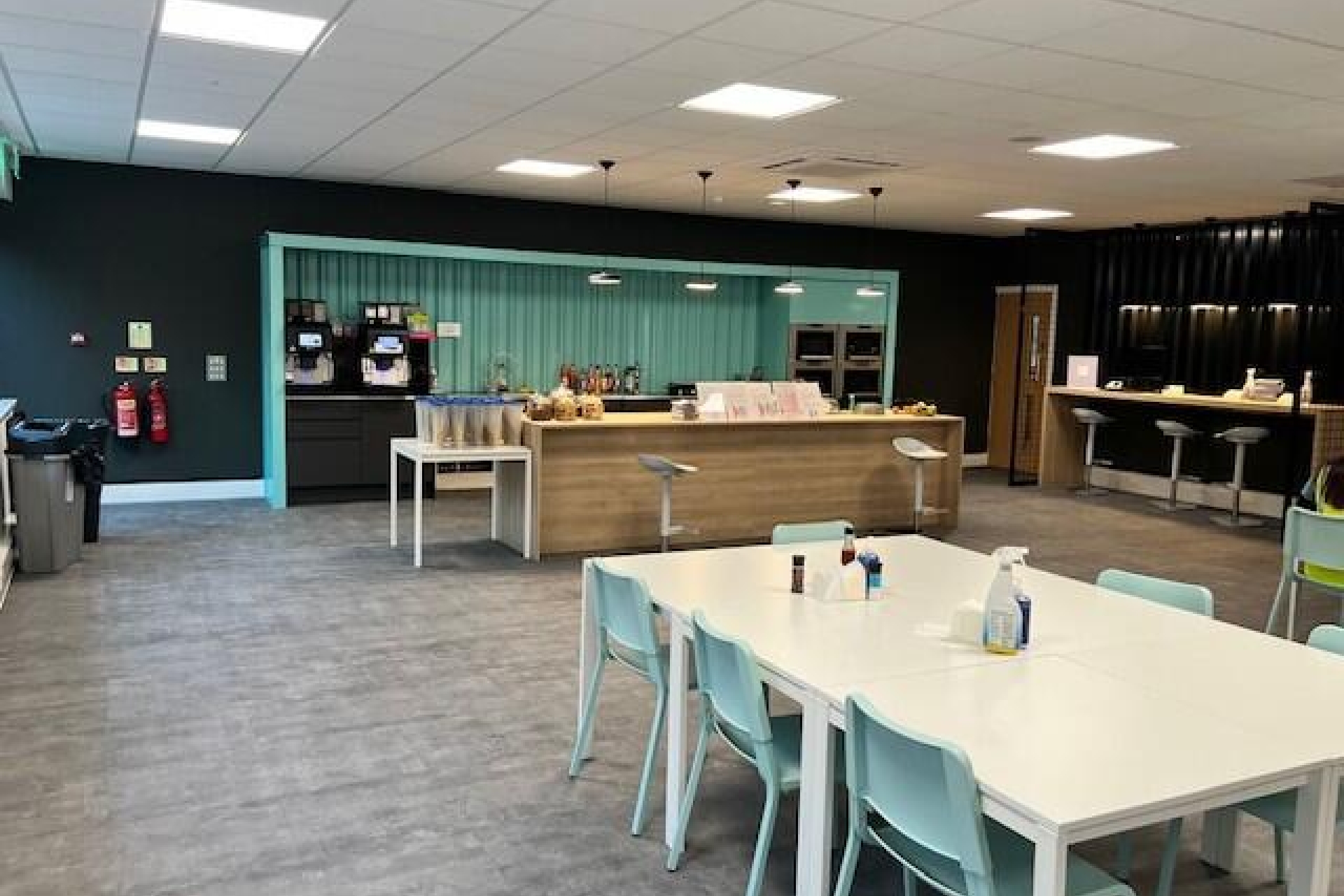 Discovery Antar Feb26 08